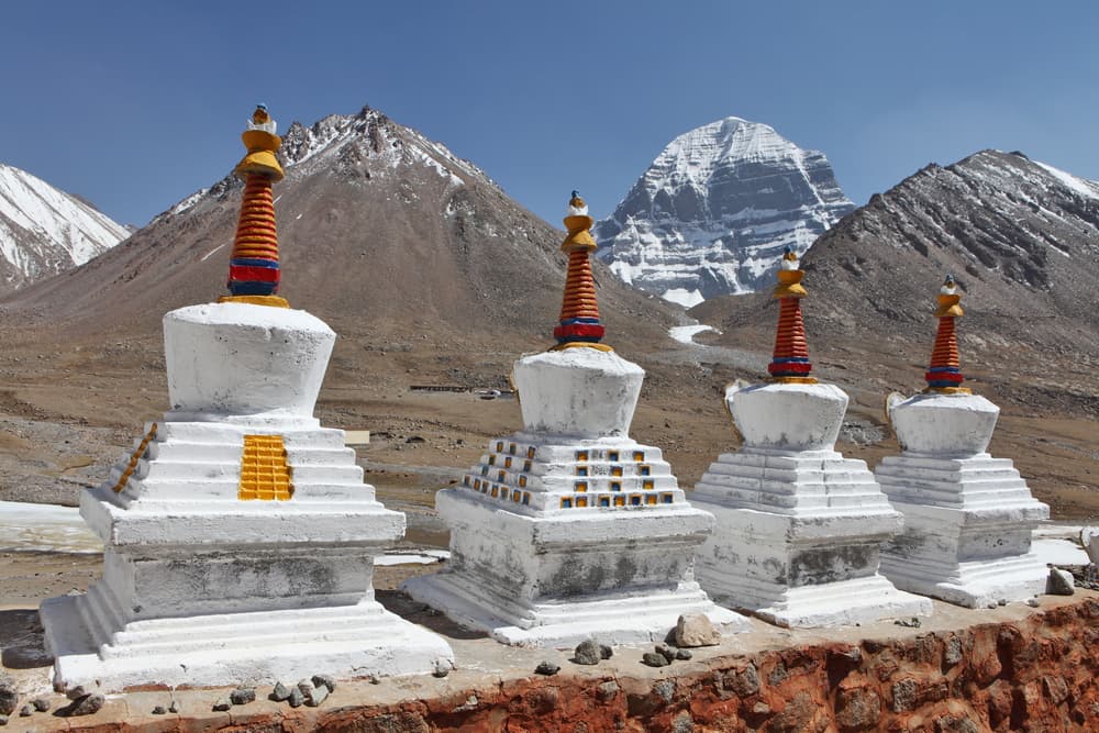 8 Sacred Peaks