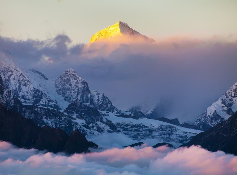Makalu