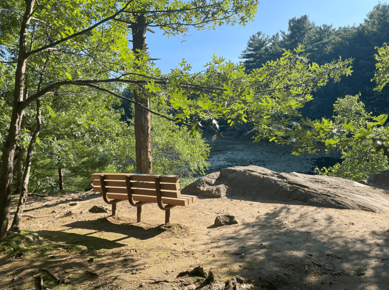Middlesex Fells Reservation Hikes — stop photo 2